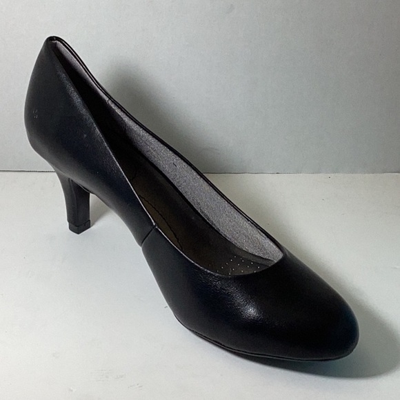 LifeStride Women's Parigi Pump - Picture 2 of 9